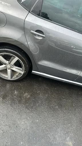 Clio grise, côté après réparation